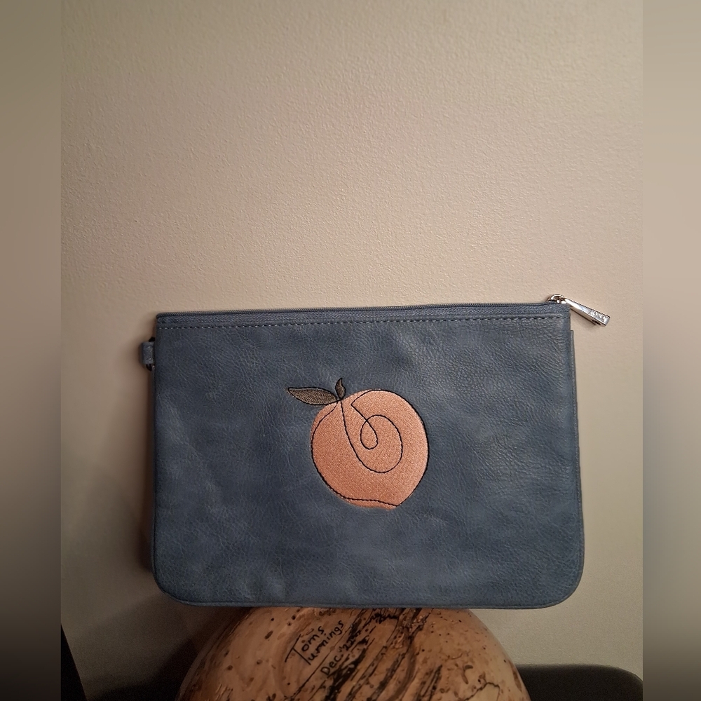 Thirty-One - Blue Catch All Bag with Peach Embroidery